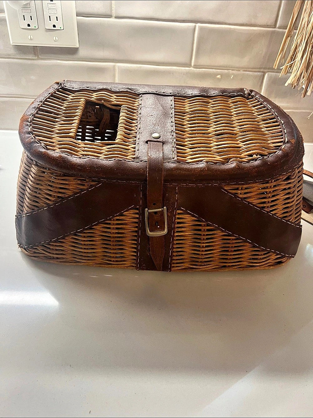 Fishing Basket Vintage Woven Shoulder Bag in Brown & Tan Leather